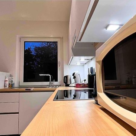 Viel Platz In Burghausen Fuer Freunde Und Familie Apartamento Exterior foto